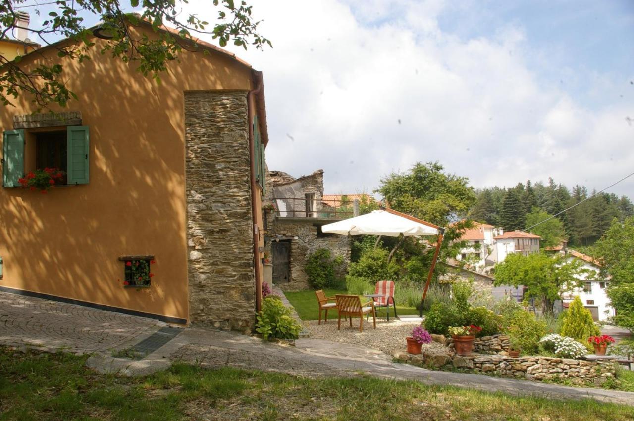 Casa Vittorina Villa Cesio Екстериор снимка