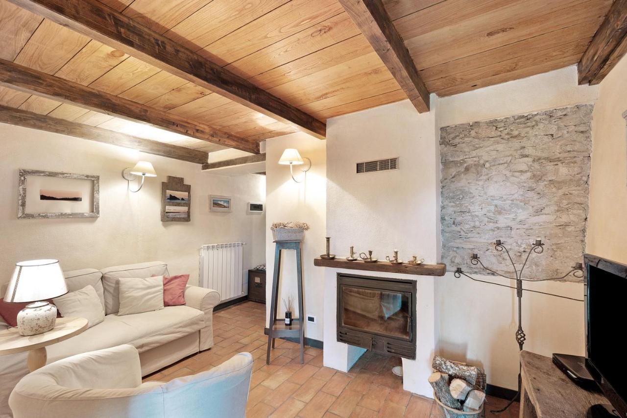 Casa Vittorina Villa Cesio Екстериор снимка