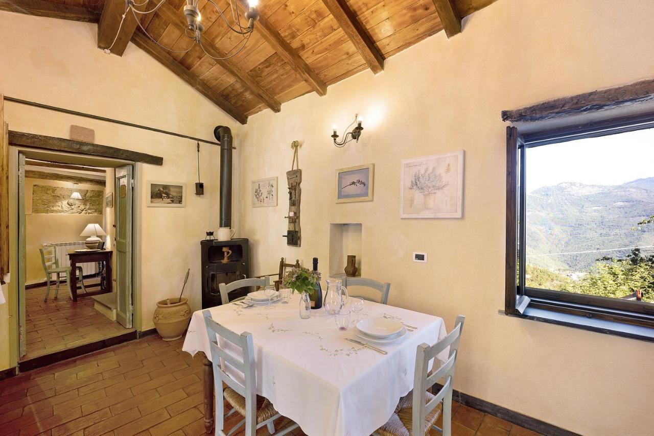 Casa Vittorina Villa Cesio Екстериор снимка